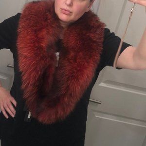 NWT Saks SAGA Fur RED real FOX Scarve Scarf Collar Karl Lagerfeld